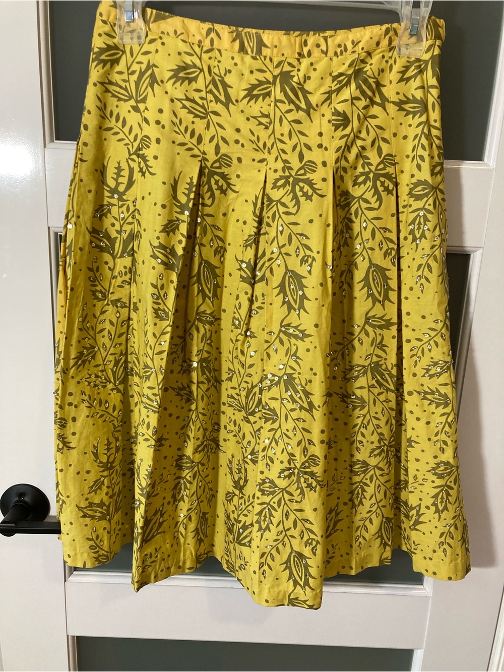 Yoana Baraschi Yellow/Gold Skirt Aline Midi Pleated Sequin Floral - Beautiful 10